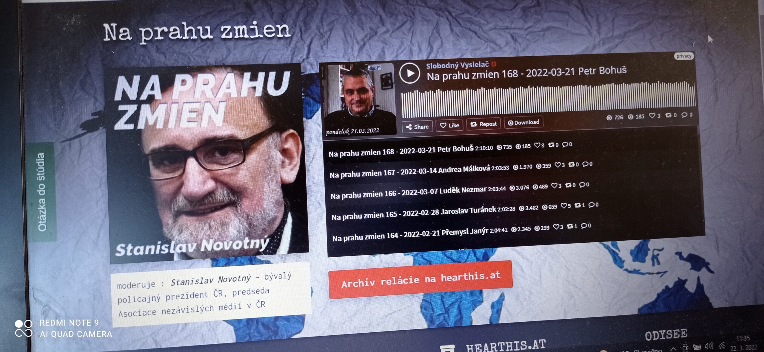 Rozhovor pro Slobodný vysielač. V čase a pořadu Na prahu změn.