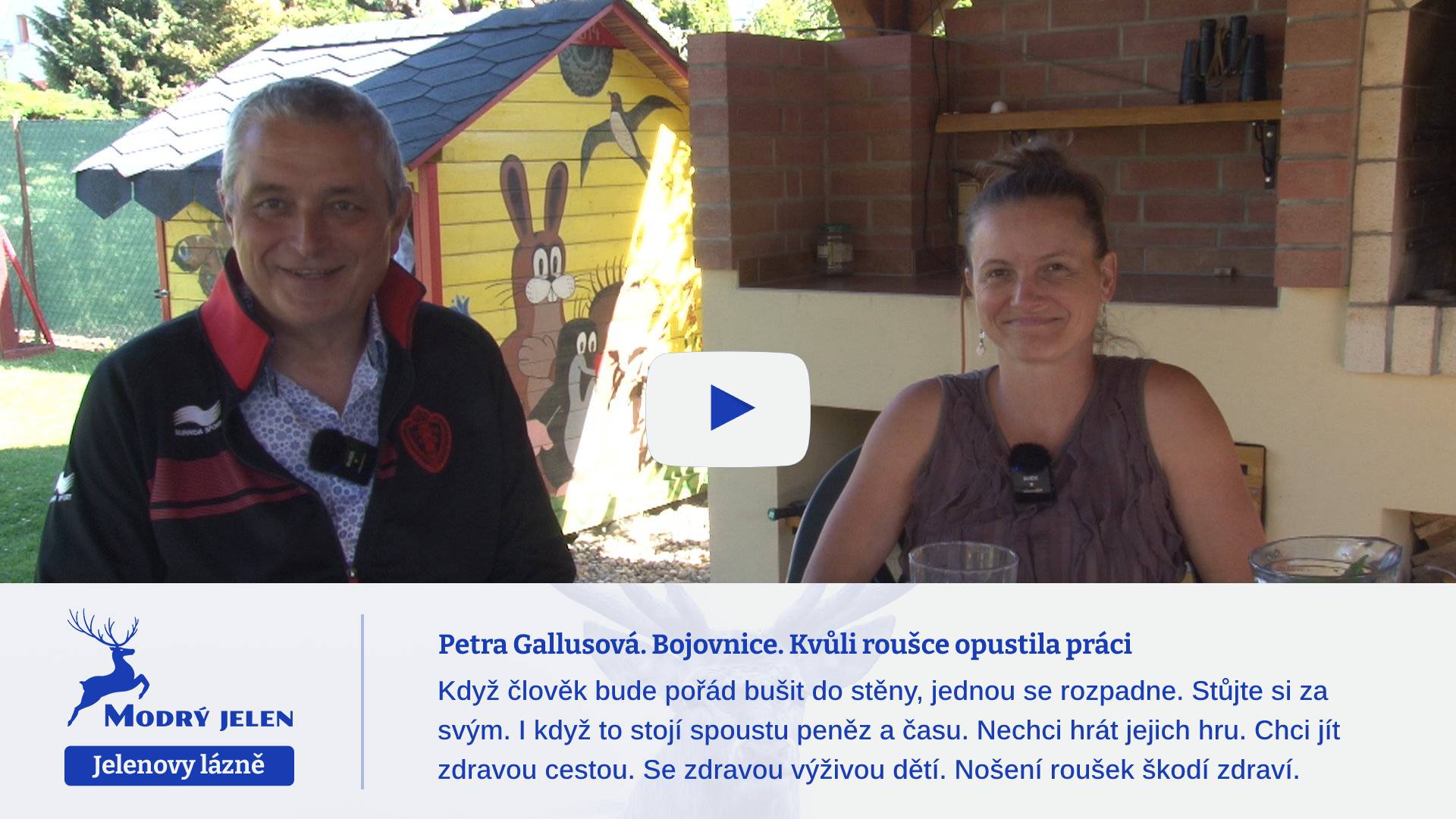 Petra Gallusová. Bojovnice. Kvůli roušce opustila práci