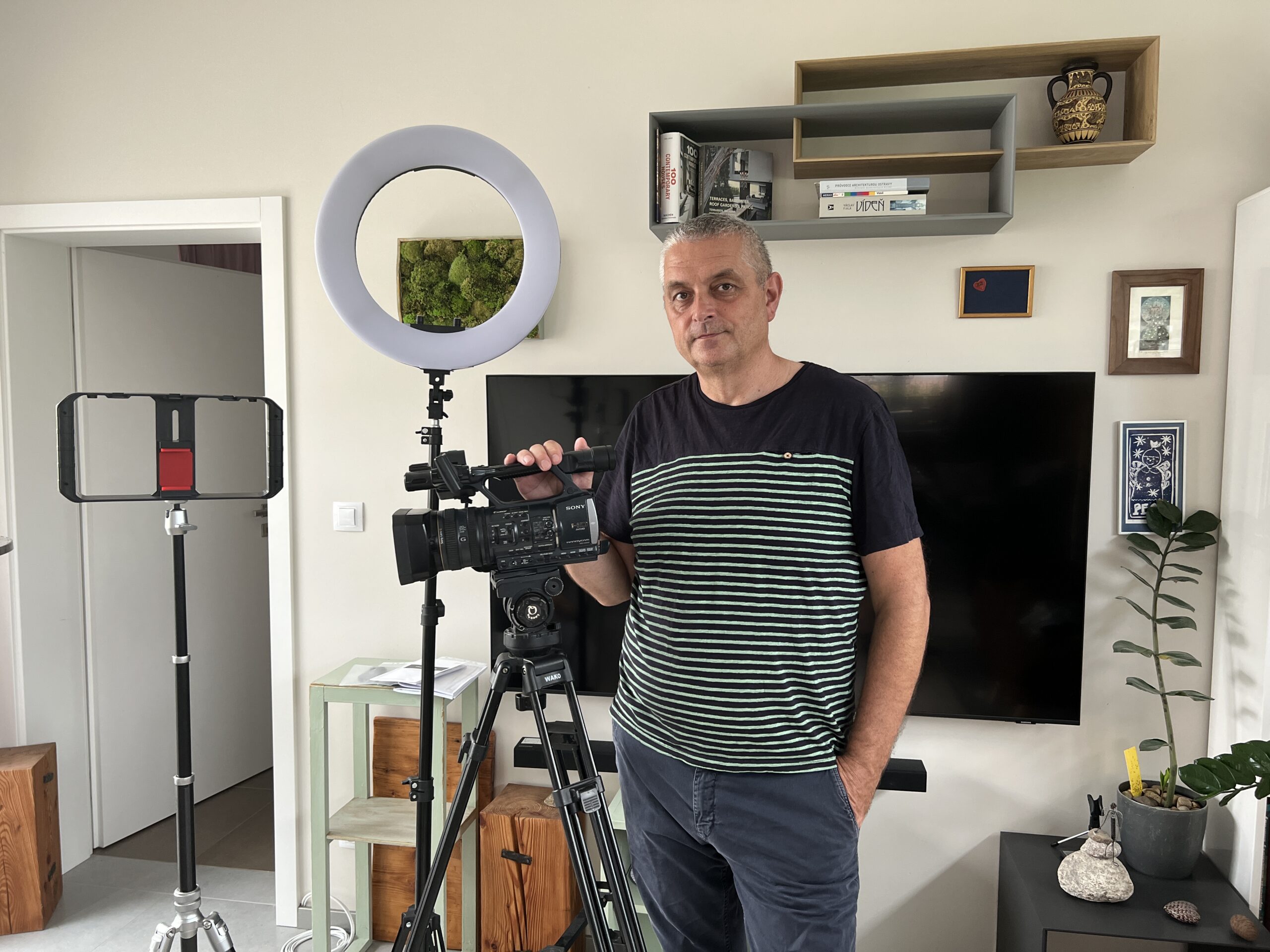 ,,Fiala? Stroj bez srdce. Pustil jsem TV a zíral.” Veterán ČT o cenzuře, novinářích, covidu i válce